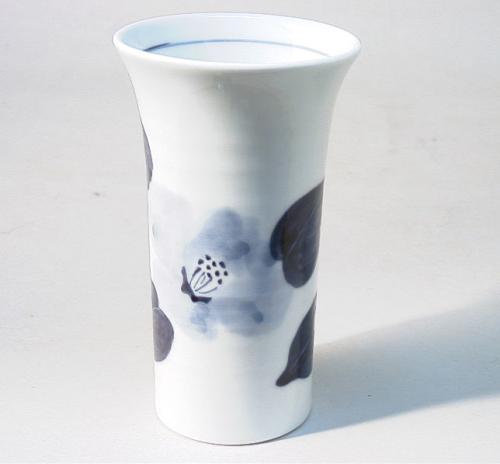 染付椿焼酎コップ